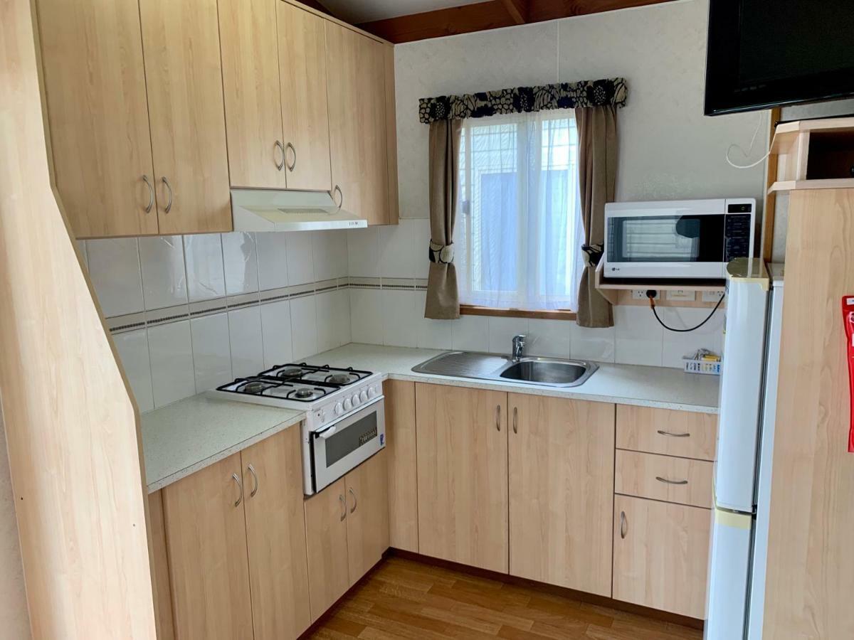 Tatura Cabin&Caravan Park Bagian luar foto